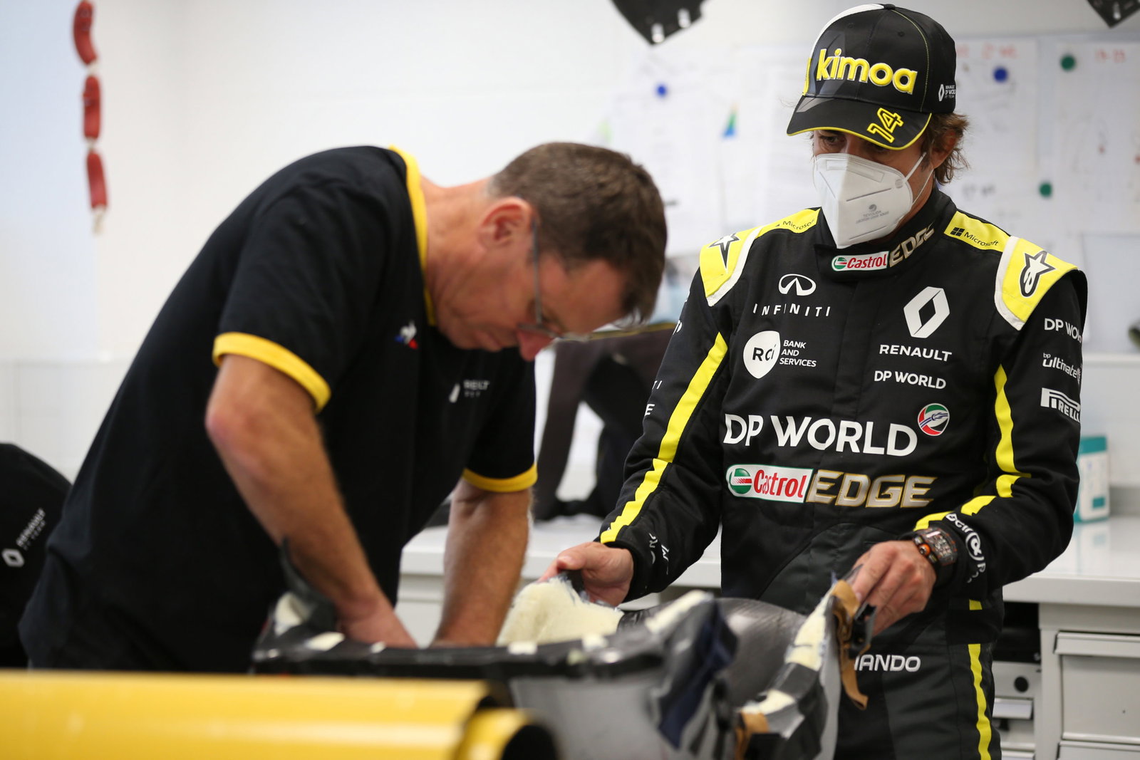 Fernando Alonso Alpine Renault - article by Suliman Mulhem