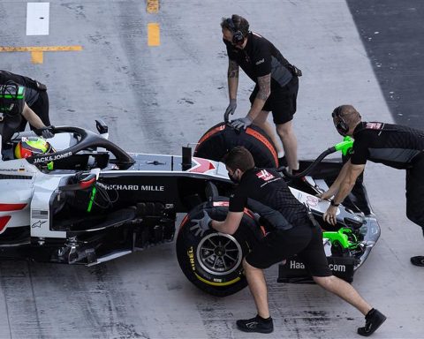 Mick Schumacher vs Nikita Mazepin Haas F1 in 2021 - Formula1news.co.uk