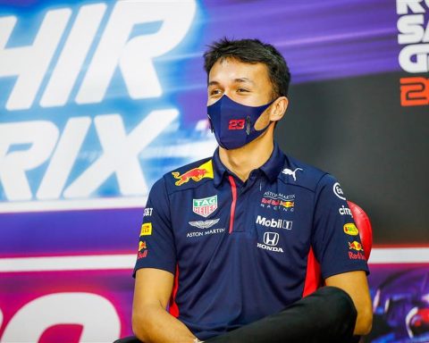 Alex Albon jokes about Red Bull F1 return via Virtual GP - Formula1News.co.uk