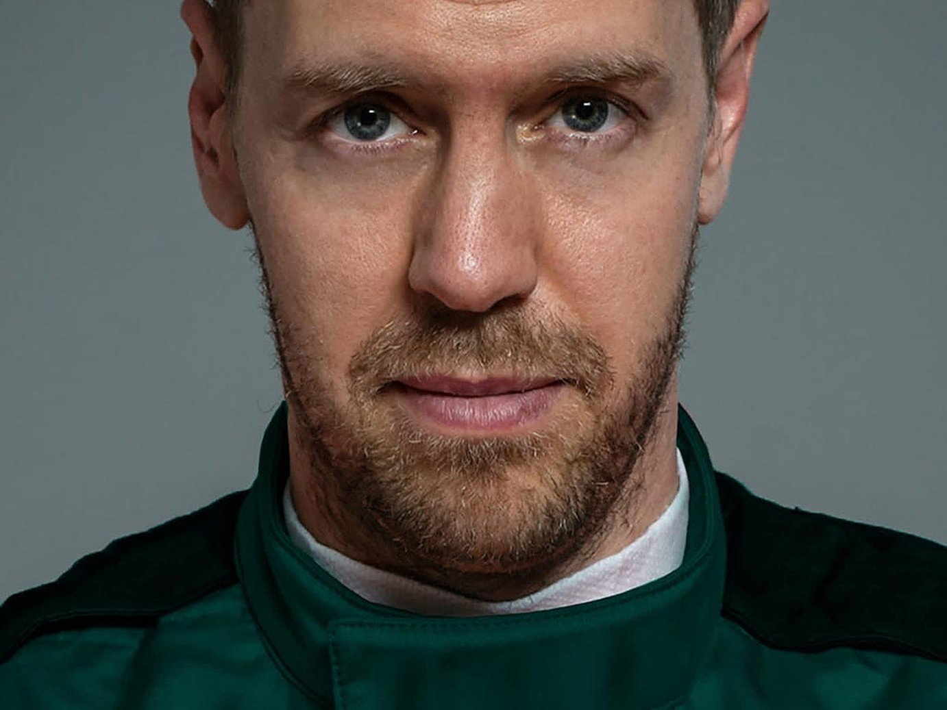 Sebastian Vettel first look at Aston Martin F1 Team 2021 - Formula1news.co.uk