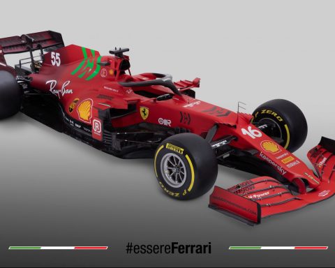 Ferrari 21 3
