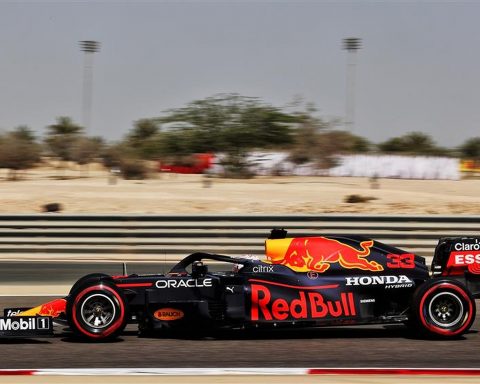 Max Verstappen tops Bahrain FP1 in the Red Bull - Formula1news.co.uk