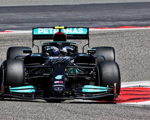 Valtteri Bottas Mercedes W12 in Bahrain - Formula1news.co.uk