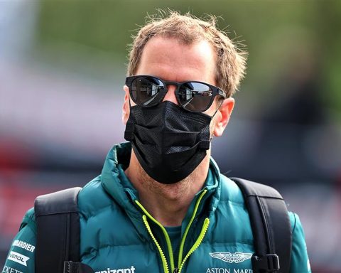 Aston Martin F1 driver Sebastian Vettel at Imola in 2021 - Formula1news.co.uk