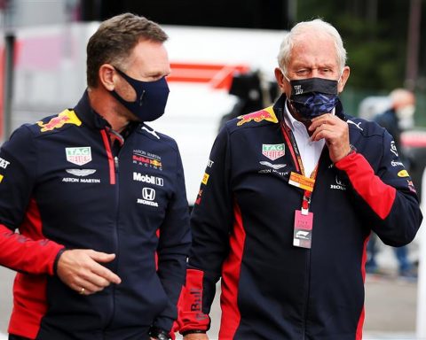 Helmut Marko and Christian Horner - Formula1news.co.uk
