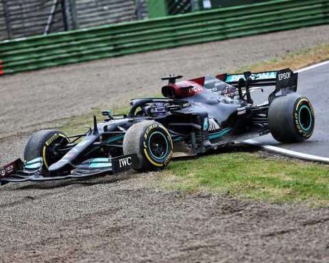 Lewis Hamilton after making a costly mistake at Imola - Formula1news.co.uk