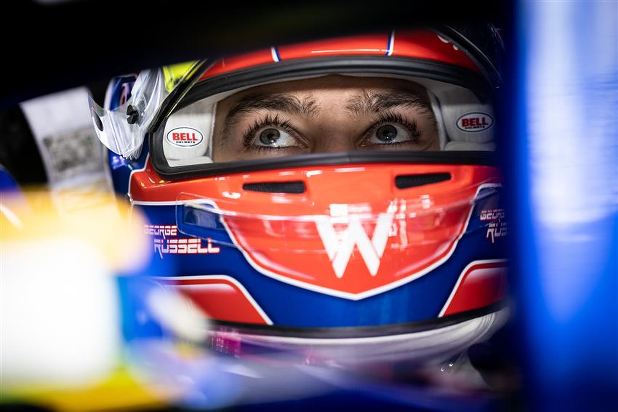 Lewis Hamilton praises George Russell after Imola crash - Formula1news.co.uk