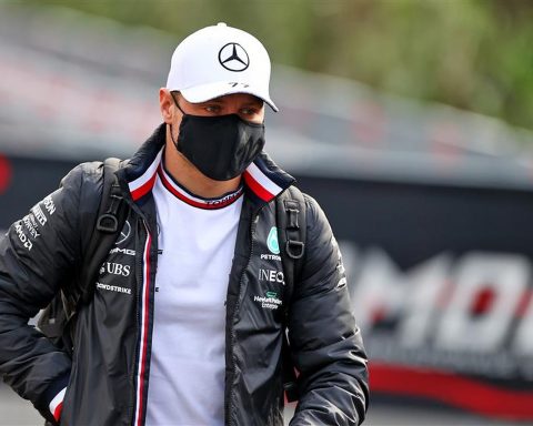 Mercedes driver Valtteri Bottas at Imola in 2021 - Formula1news.co.uk