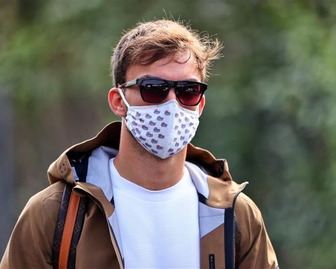 Pierre Gasly at Imola in 2021 - Formula1news.co.uk