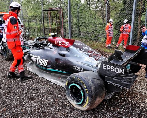 Valtteri Bottas' Wrecked Mercedes at Imola - Formula1news.co.uk