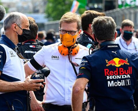 Andreas Seidl and Christian Horner.v1