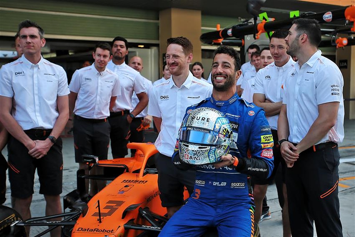Daniel Ricciardo says no regrets about leaving Red Bull.v1