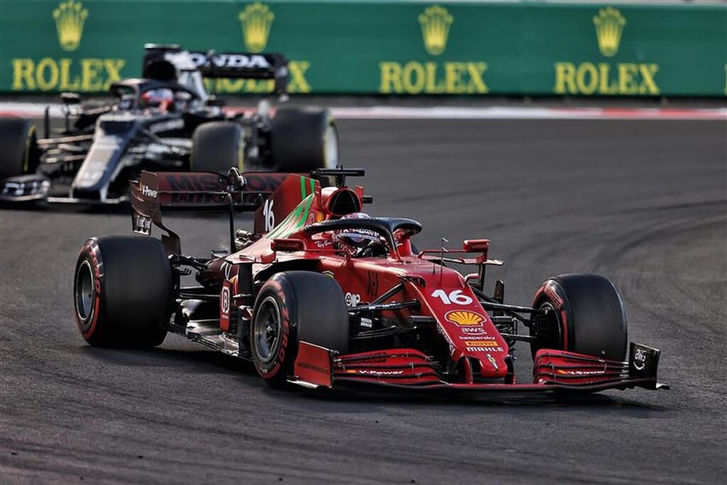 Ferrari of Charles Leclerc in Abu Dhabi in 2021.v1