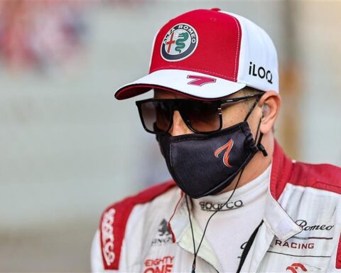 Kimi Raikkonen in his final F1 race before retirement.v1