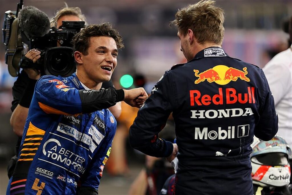 Lando Norris and Max Verstappen after 2021 Abu Dhabi GP.v1