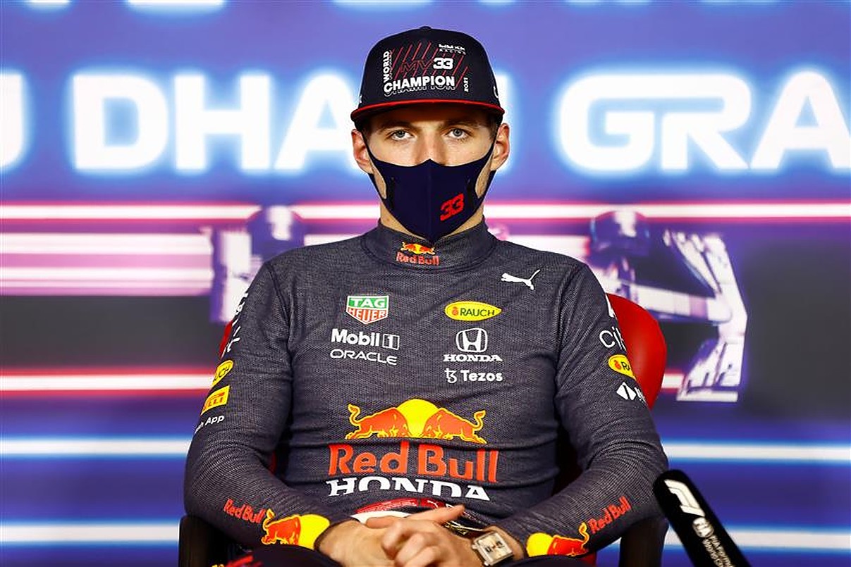 Max Verstappen dimisses possibility of early retirement.v1