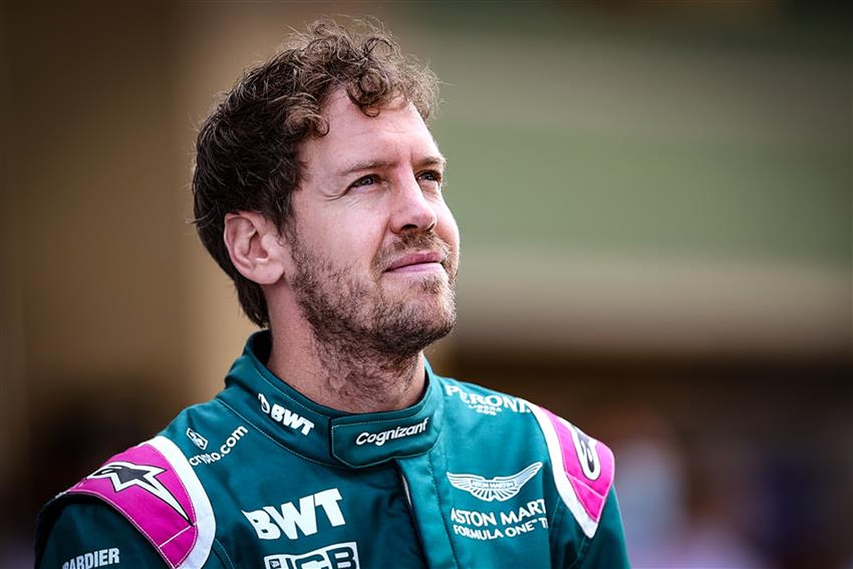 Sebastian Vettel downside to winning F1 overtaking award.v1