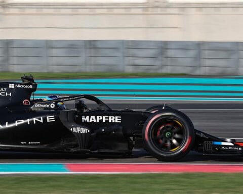 Alpine 2022 F1 car launch.v1