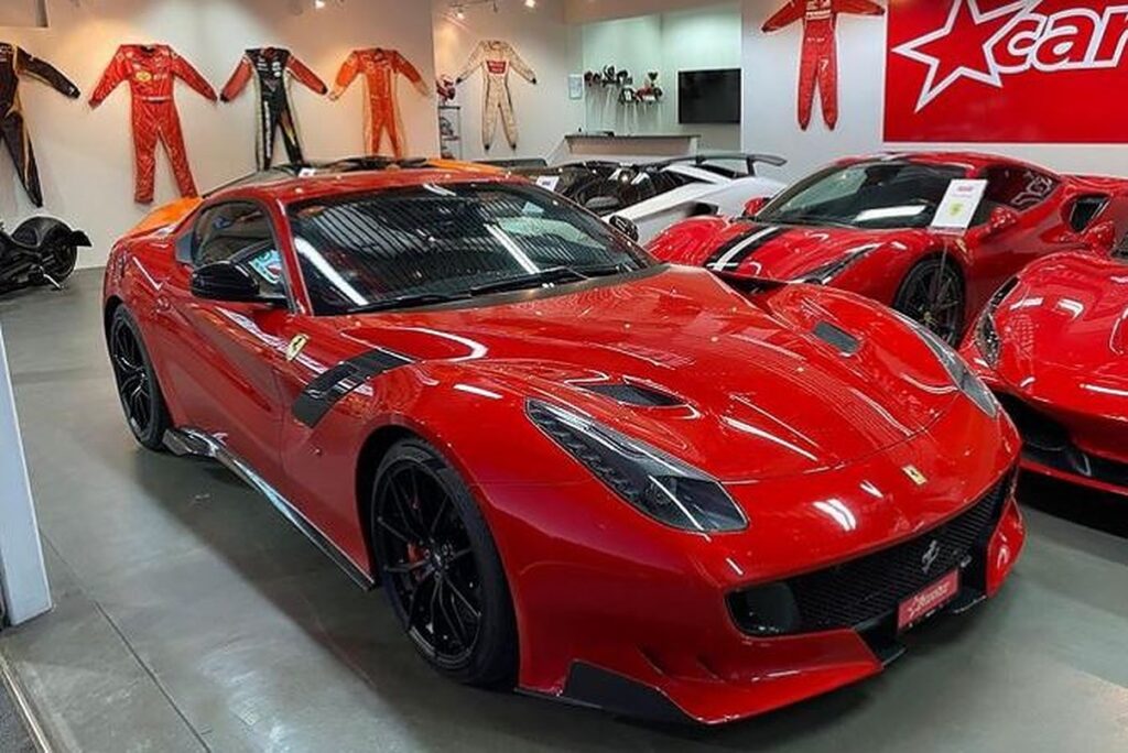 Kimi Raikkonen's Ferrari F12 tdf.v1