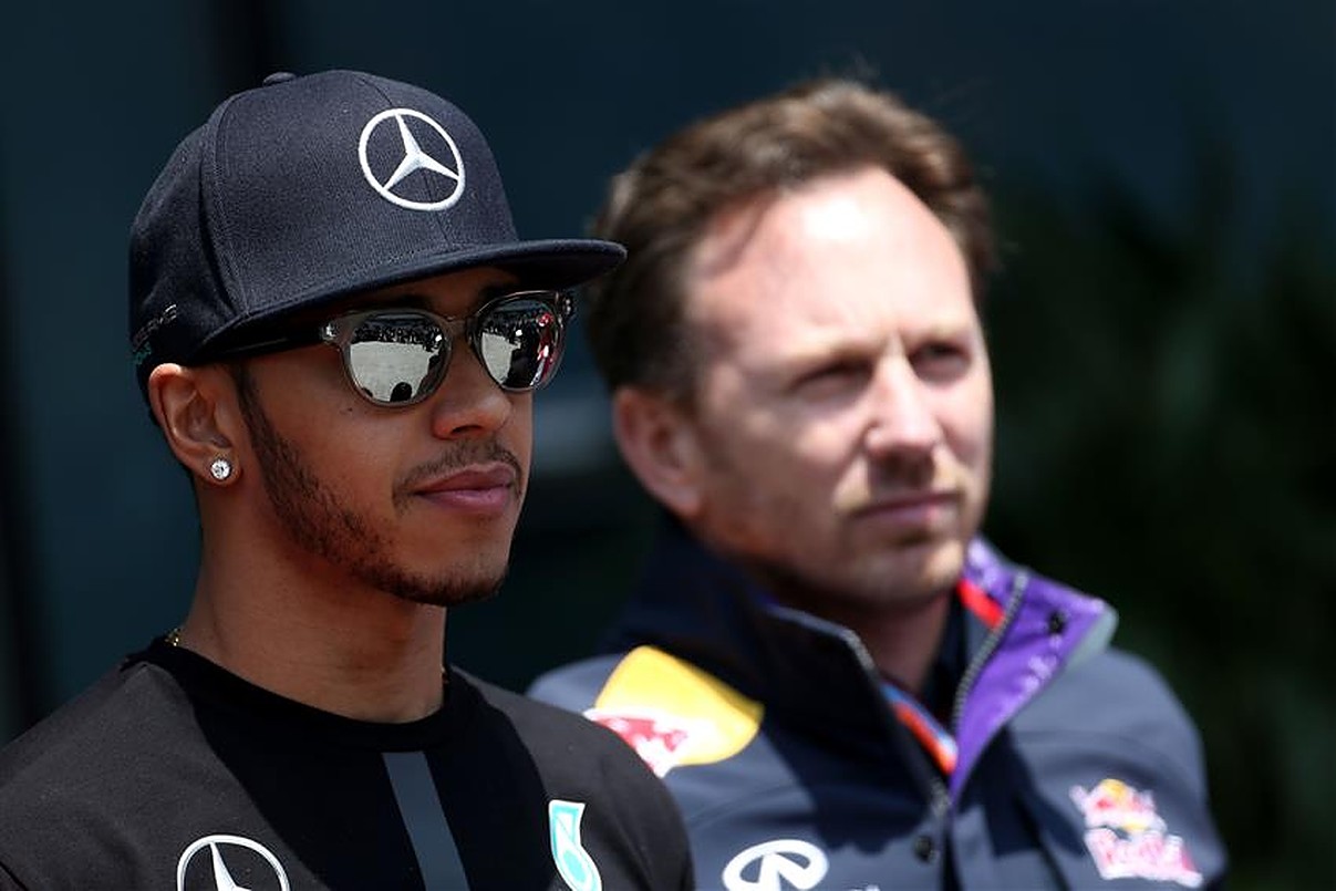 Lewis Hamilton and Christian Horner in 2015.v1