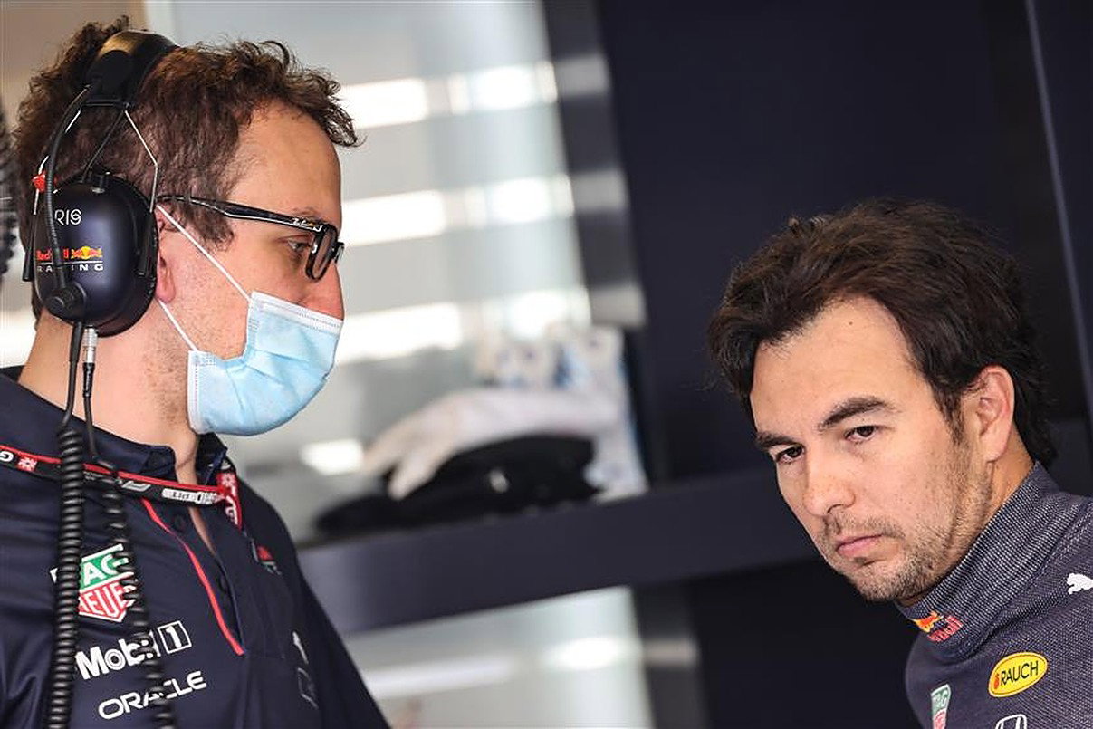 Sergio Perez at the 2021 Abu Dhabi Grand Prix.v1