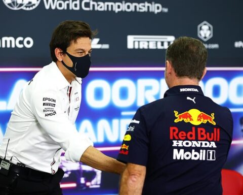 Toto Wolff and Christian Horner at the FIA press conference.v1