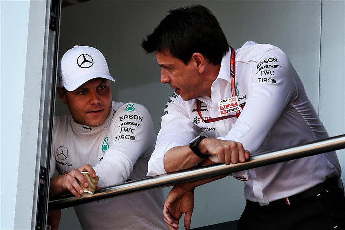 Valtteri Bottas and Toto Wolff at the 2018 Monaco Grand Prix.v1