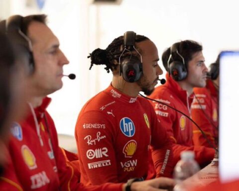 Lewis Hamilton Ferrari contract 2025